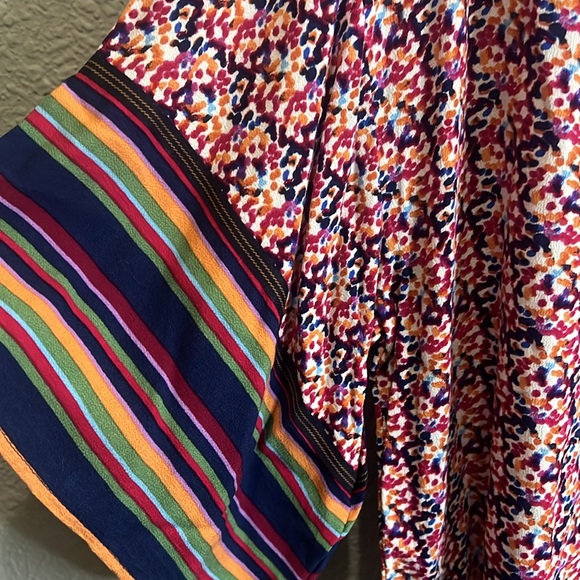 Democracy size M blouse with front tie - Picture 6 of 8